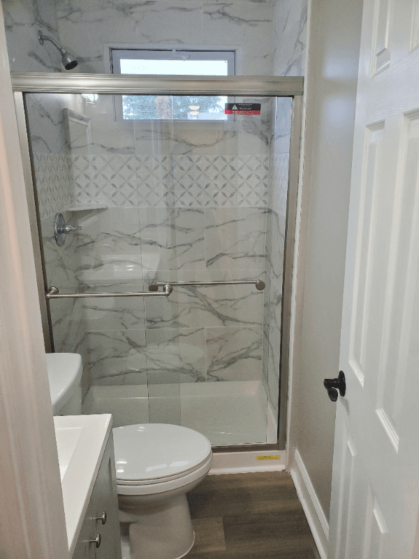 Brooklyn House: 17 W Talbott st