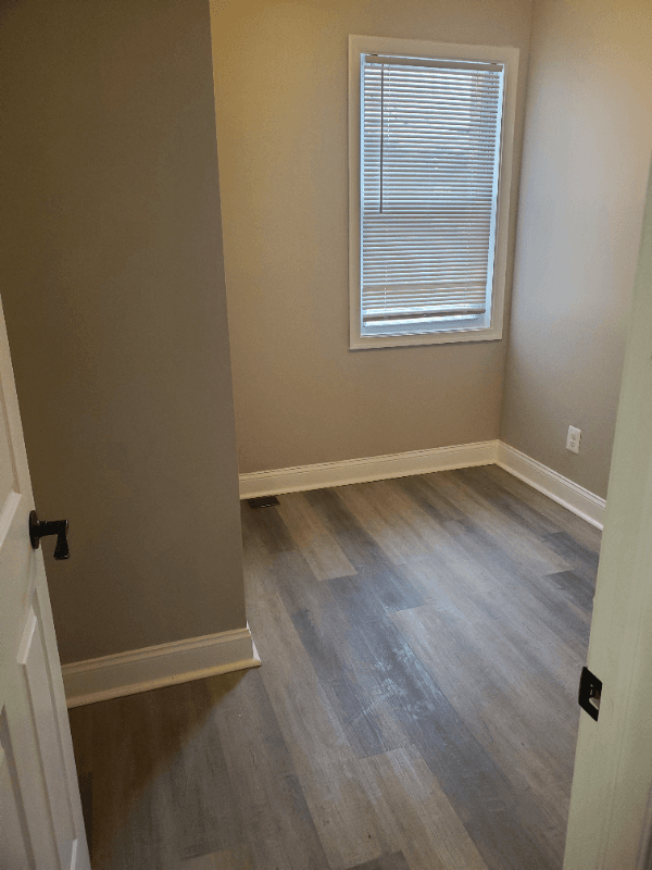 Brooklyn House: 17 W Talbott st