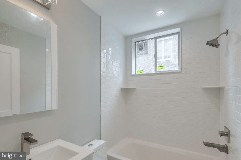 Philadelphia Apartment: 1013 S 20th St