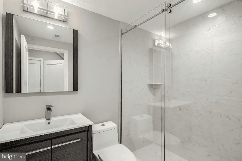 Philadelphia Apartment: 1013 S 20th St