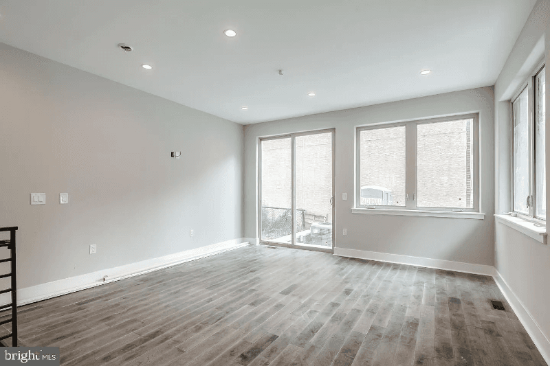 Philadelphia Apartment: 1013 S 20th St