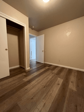 Fresno Multiplex: 512 S Dearing Ave