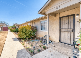 Fresno Multiplex: 512 S Dearing Ave