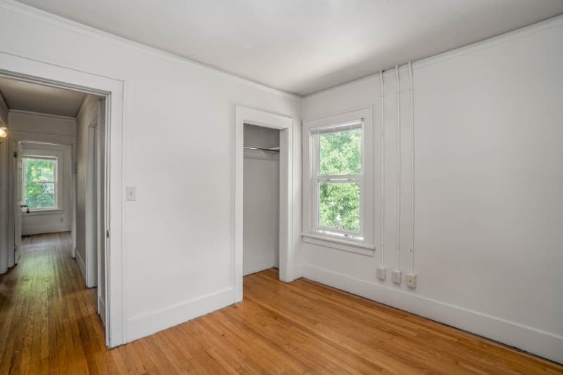 Mount Pleasant Multiplex: 715 S Kinney Ave