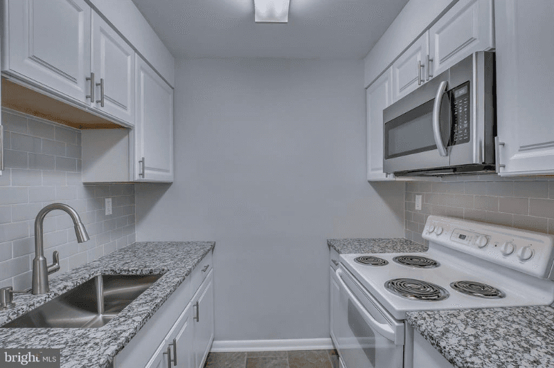 Newtown Square PA Condo: 1 Radnor Dr