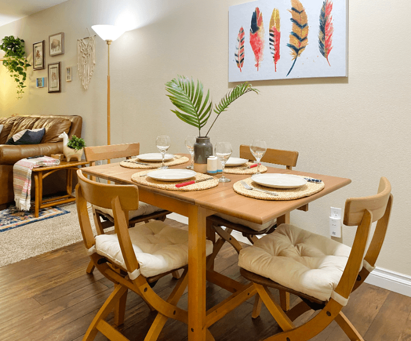 San Diego Apartment: 1605 Hotel Circle South