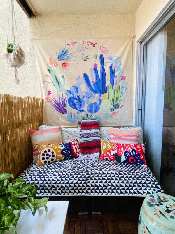 San Diego Apartment: 1605 Hotel Circle South