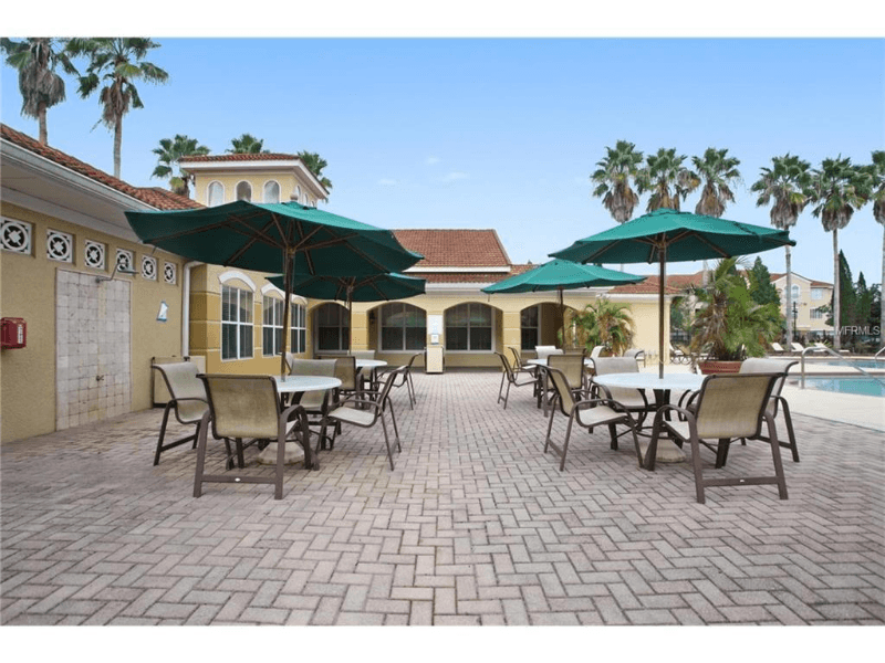 Tampa Apartment: 18001 Richmond Place Dr