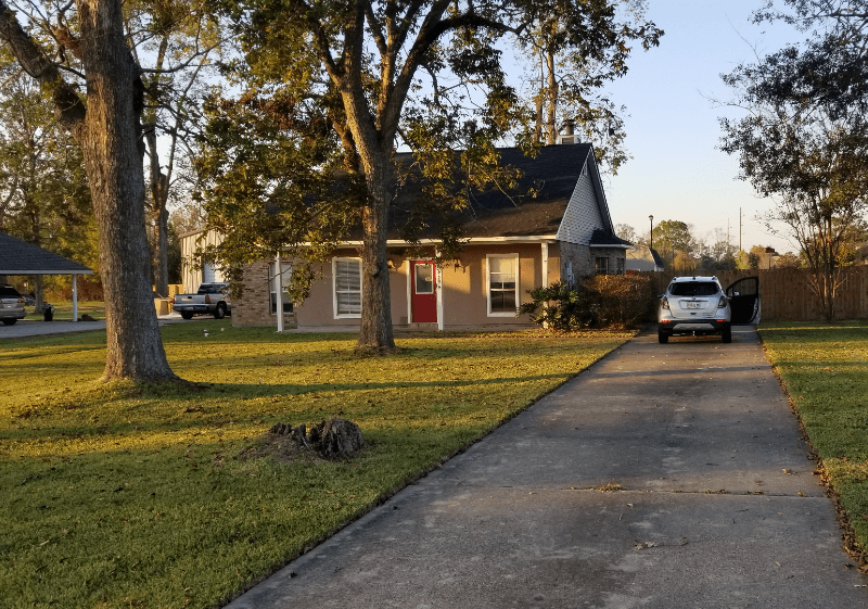 GONZALES House: 39276 TOMMY MOORE RD