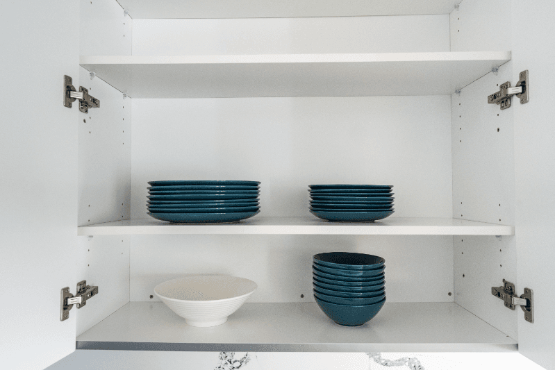 North Hollywood Apartment: 11249 Huston St
