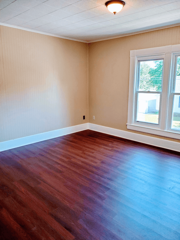 Mauston Other: 526 Elm St