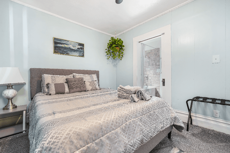 Salt Lake City House: 2500 S 600 E