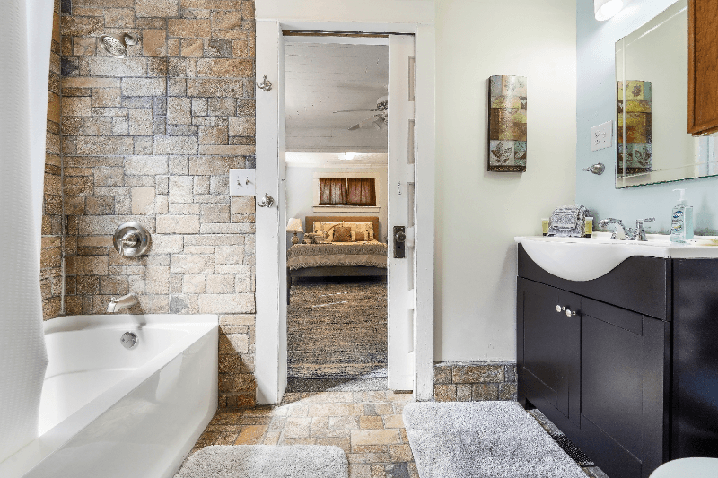 Salt Lake City House: 2500 S 600 E