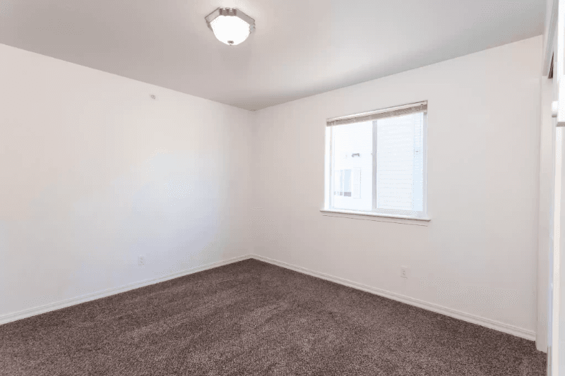 Columbia Falls House: 4 Diane Road