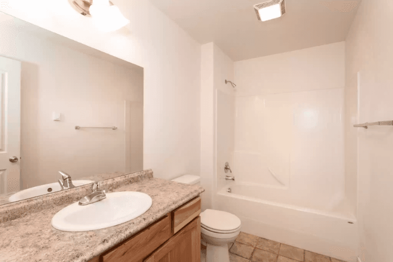 Columbia Falls House: 4 Diane Road