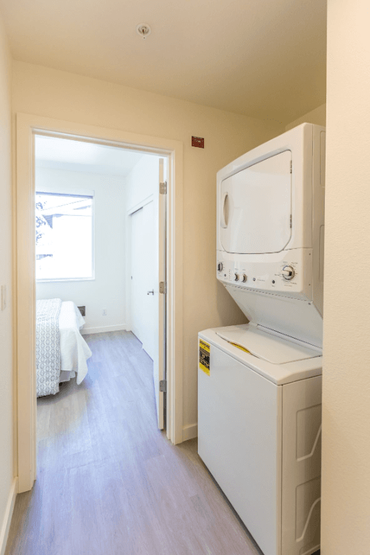 Portland Apartment: 3469 SE Gladstone St