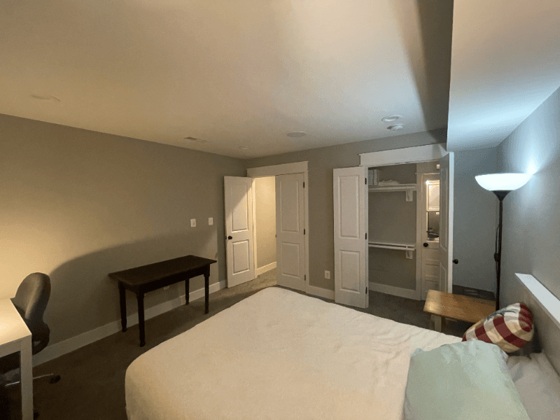 Baltimore Townhome: 3405 - LL Front of House Room