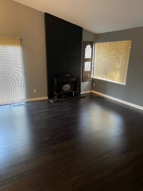 SACRAMENTO House: 359 RIVERTREE WAY