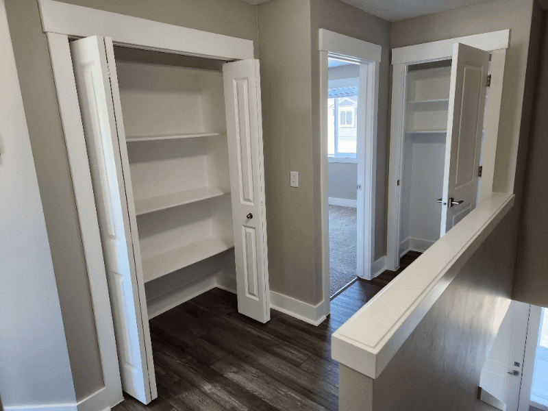 Chubbuck Apartment: 4755 Burley Dr
