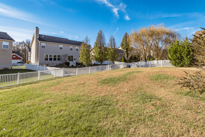Lake St Louis House: 424 Country Stone Dr