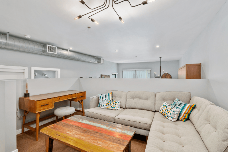 San Diego Condo: 889 Date S