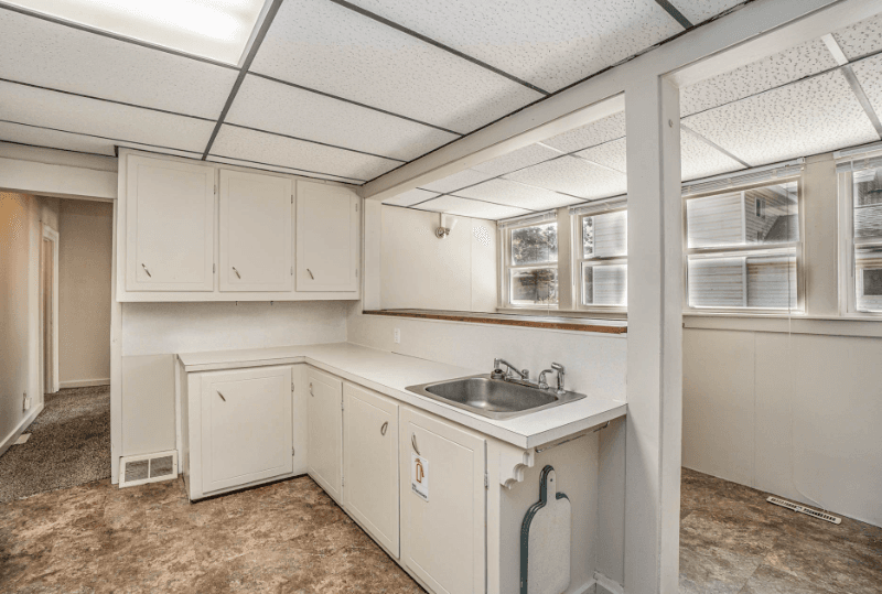 Mount Pleasant Multiplex: 212 W Locust St