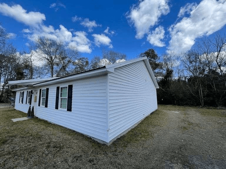 Swainsboro House: 114 Atkinson Drive