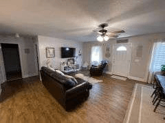 Swainsboro House: 114 Atkinson Drive