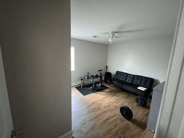 Swainsboro House: 114 Atkinson Drive