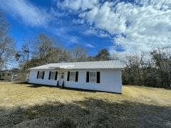 Swainsboro House: 114 Atkinson Drive