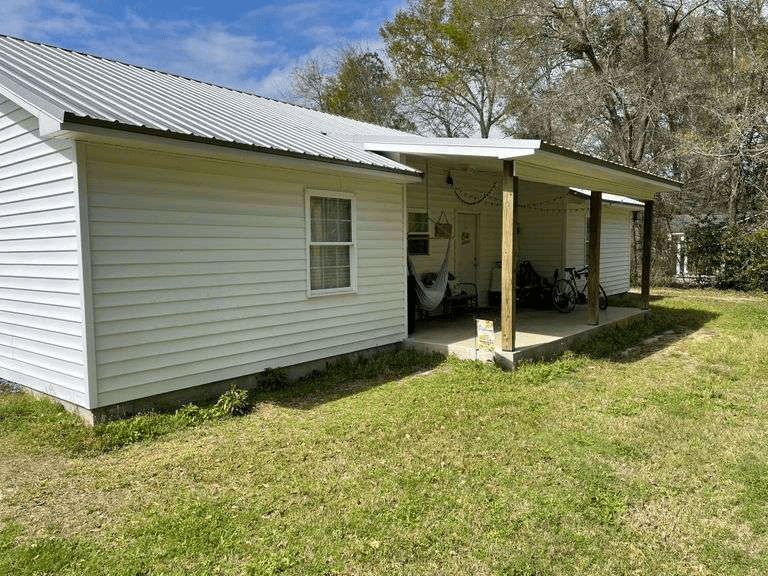 Swainsboro House: 114 Atkinson Drive