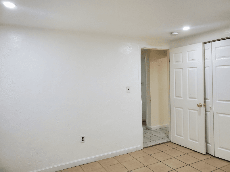 Revere Apartment: 116 Newman St.
