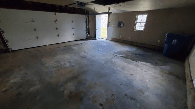 Indianapolis House: 3413 N Cecil Avenue