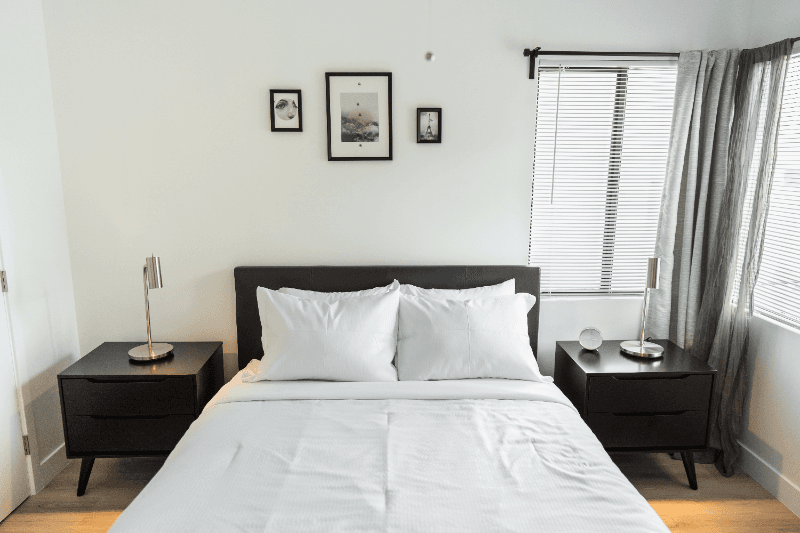 North Hollywood Apartment: 11249 HUSTON ST