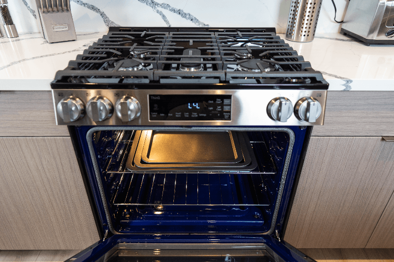 North Hollywood Apartment: 11249 HUSTON ST