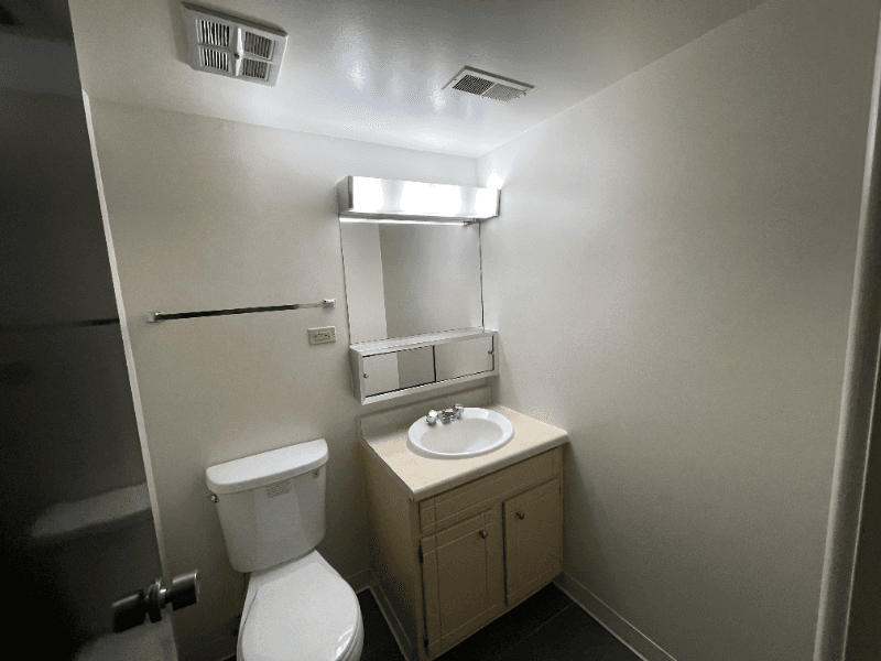 Waukegan Multiplex: 338 N. Green Bay Rd