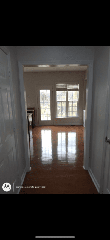 BRENTWOOD House: 5837 Sterling Oaks Dr.
