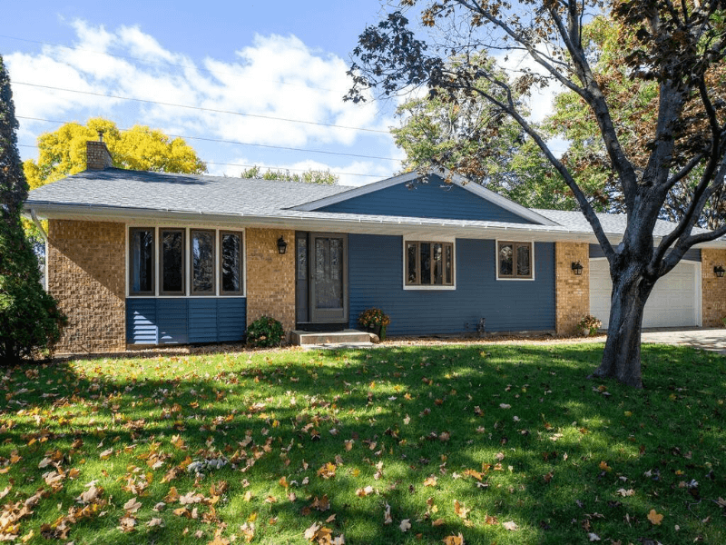 Coon Rapids House: 190 109th Lane Northwest