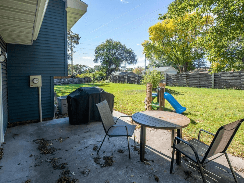Coon Rapids House: 190 109th Lane Northwest