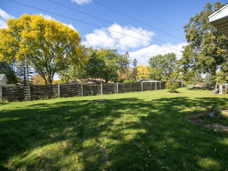 Coon Rapids House: 190 109th Lane Northwest