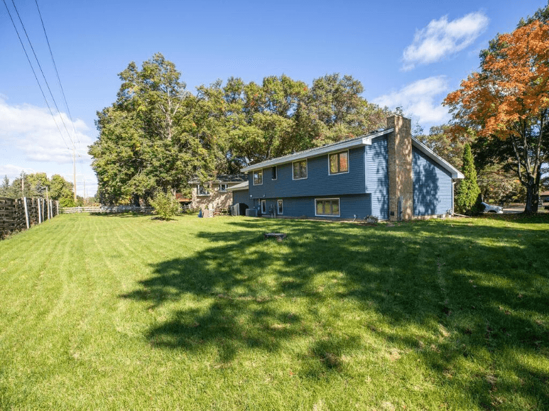 Coon Rapids House: 190 109th Lane Northwest
