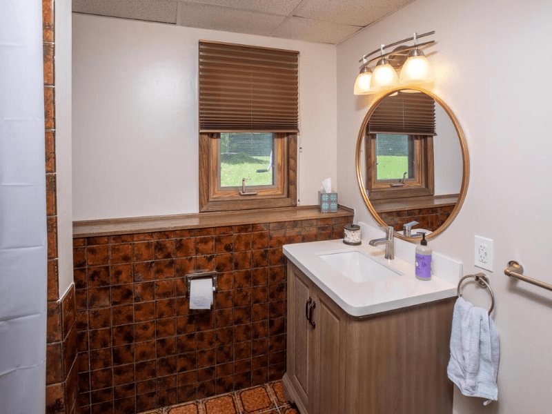 Coon Rapids House: 190 109th Lane Northwest