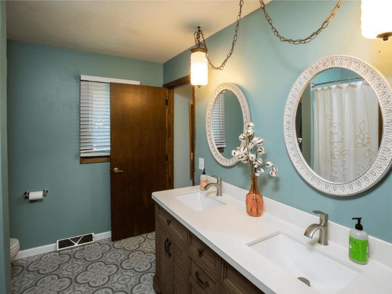 Coon Rapids House: 190 109th Lane Northwest