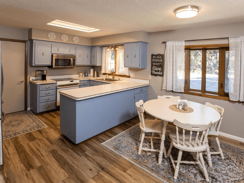 Coon Rapids House: 190 109th Lane Northwest