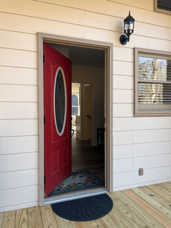 Jonesborough House: 342 Dry Creek Road