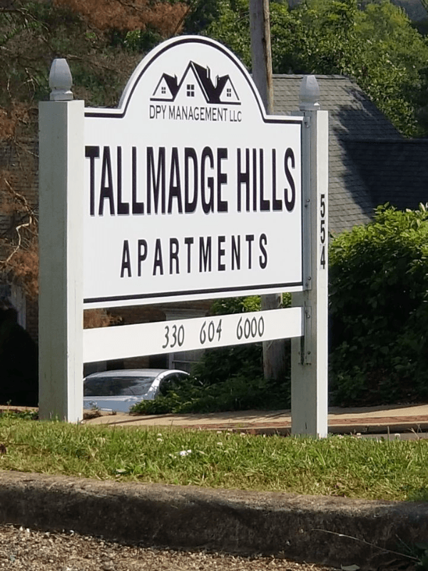Tallmadge Apartment: 554 West Avenue