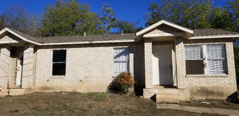 San Antonio Multiplex: 4222 Woodmanor Dr