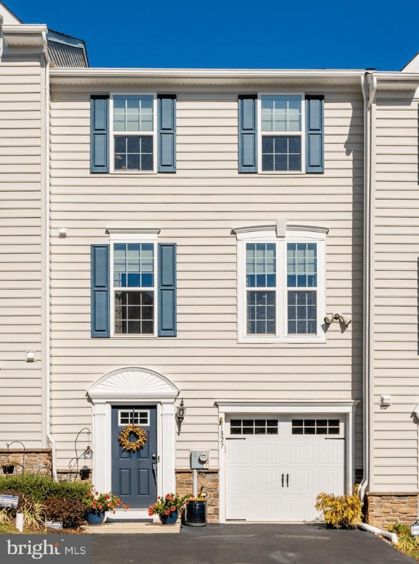 Downingtown House: 1827 Honeysuckle