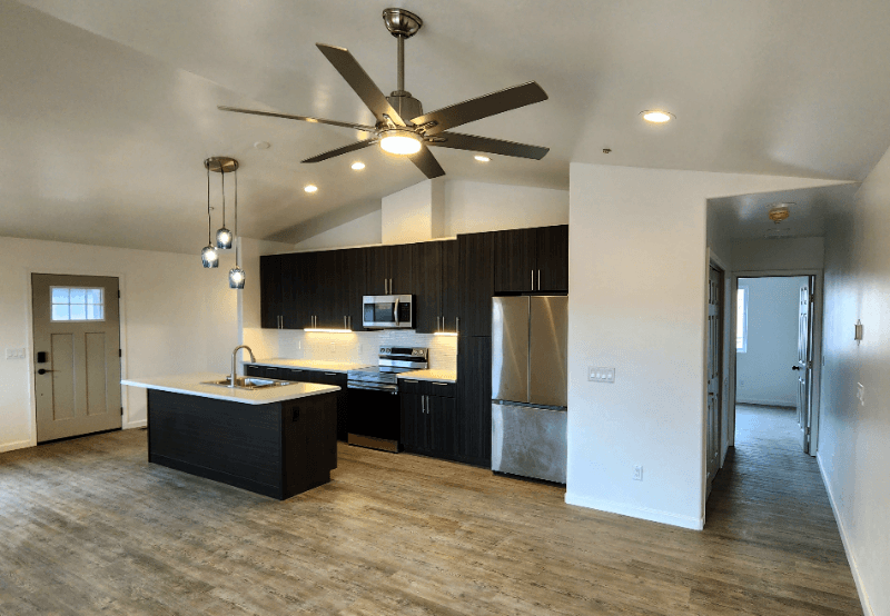 Clarkdale Townhome: 570 Bent River