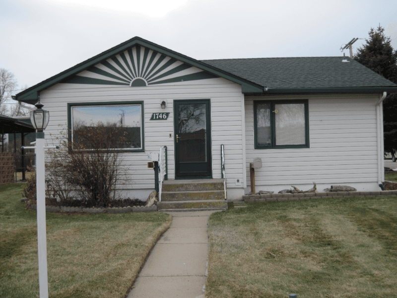 Billings House: 1746 Alderson Ave